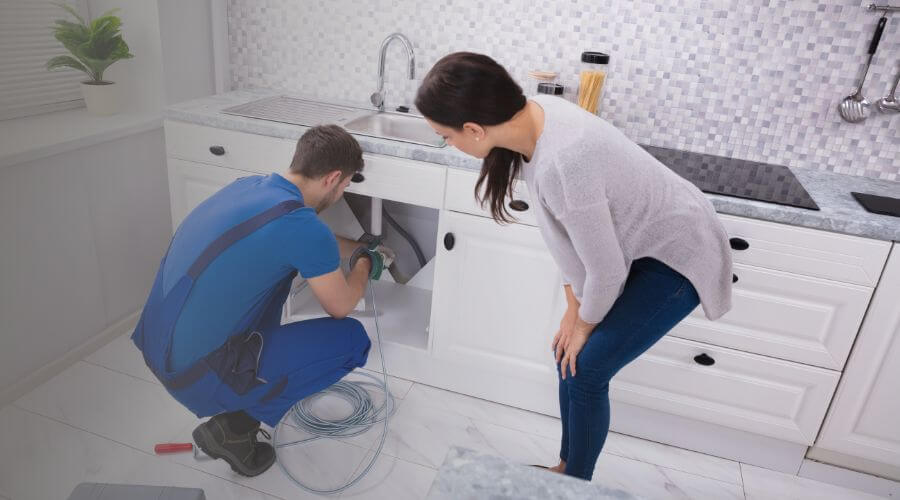 Local tankless water heater installation in Altenburg, MO